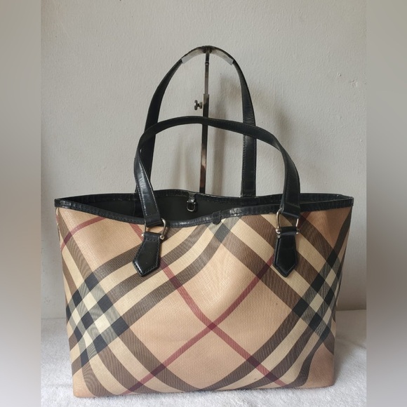 Plaid Tote Bag with Black Handles - Picture 7 of 12